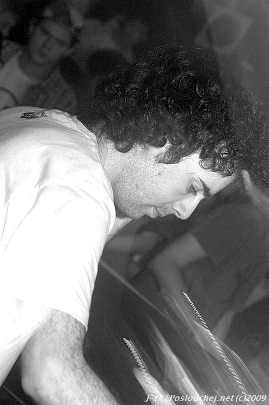 BUSH - Pátek 20. 11. 2009